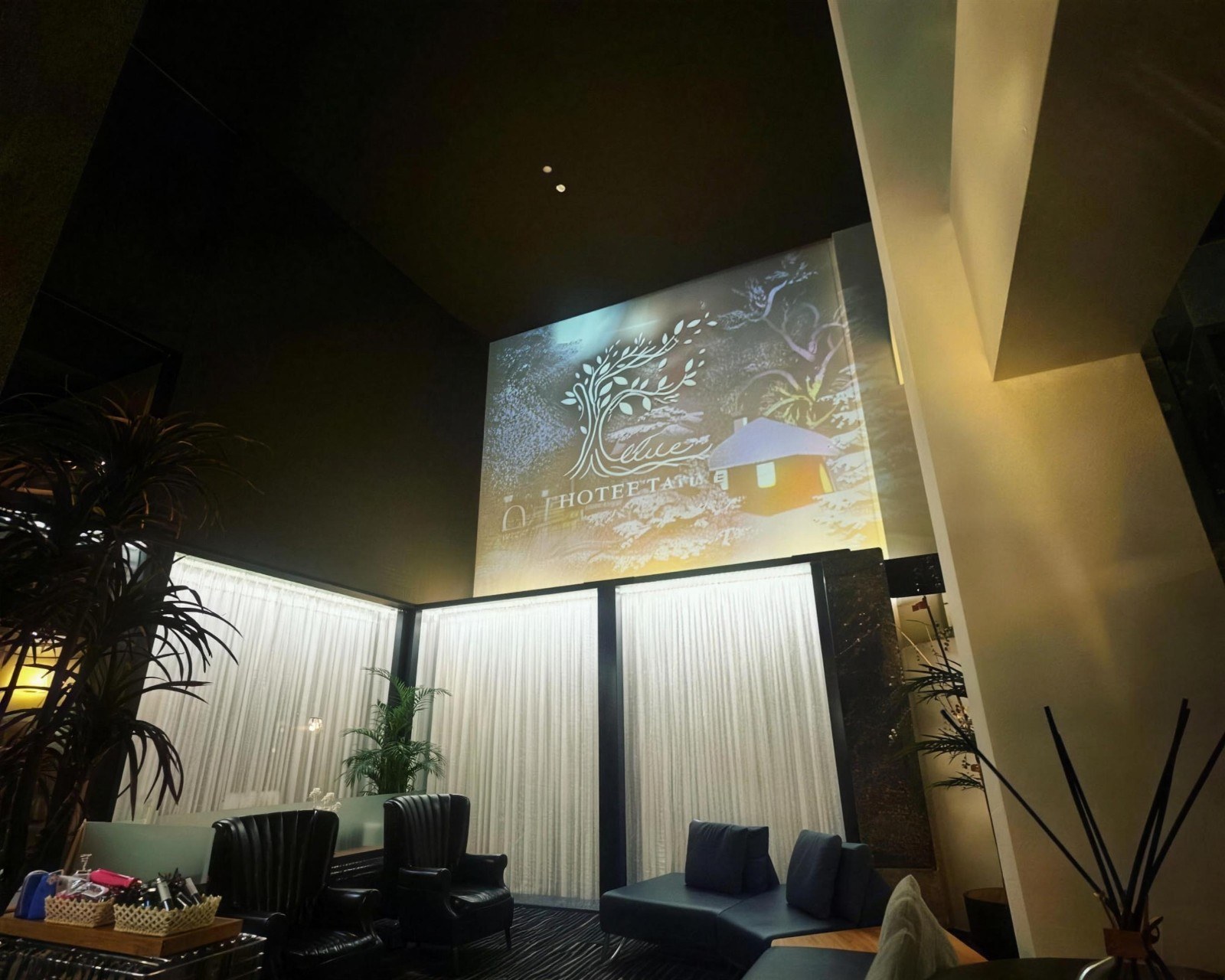 大阪 某ラグジュアリーホテルの施工・演出写真 1